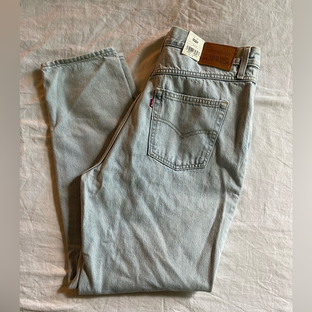 Levi’s Women’s 80’s Mom Jeans - Light Wash, 32, NWT